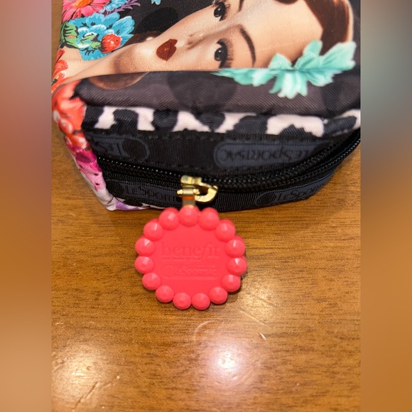 Limited Edition Small LeSportsac Cosmetic Bag vanity is the spice of life - Picture 6 of 9